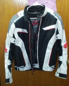 lot 631 image: Castle Max Air 2 Mens Motorcycle Jacket.
