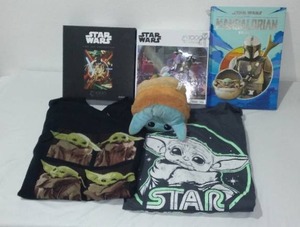 lot 679 image: Star Wars Themed Lot.