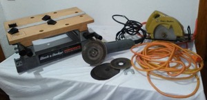 lot 792 image: Work Mate, Circular Saw And Angle Grinder.