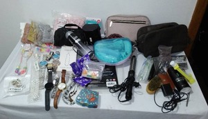 lot 821 image: Jewelry Hygiene Accessories New, Costume, Headbands And More.