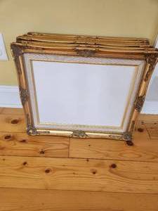 lot 114 image: Frames x6
