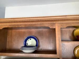 lot 46 image: Plates & Bowls