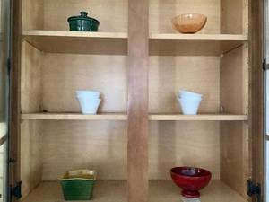 lot 53 image: Kitchen Ceramics
