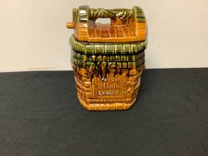 lot 129 image: Vintage McCoy Cookie Jar