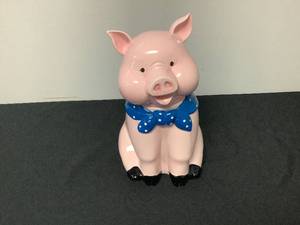 lot 131 image: Pig Cookie Jar