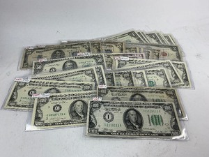 lot 21 image: 40pc Group of US Currency Back to 1934