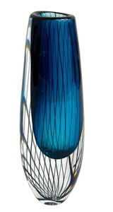 lot 9 image: Vicke Lindstrand 1959 Asymmetrical Vase  Vintage Kosta Boda Vicke Lindstrand Modernist Vase