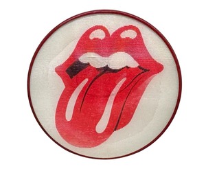 lot 16 image: Vintage Rolling Stones Vari-Vue Pin Back