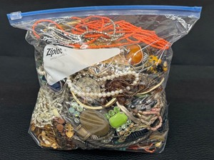 lot 59 image: Bits and Babbles  Gallon Bag Filled with Costume Jewelry for Repurpose