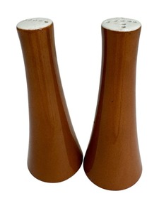 lot 57 image: Pair of Mid Century Salt and Pepper Shakers