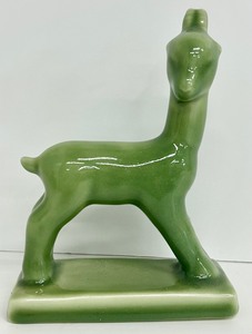 lot 73 image: Vintage 1951 Rookwood Art Pottery Goat Paperweight Figurine 6170