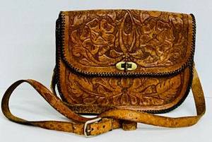 lot 93 image: Vintage Hippie Boho Hand Tooled Blossom Leather Handbag