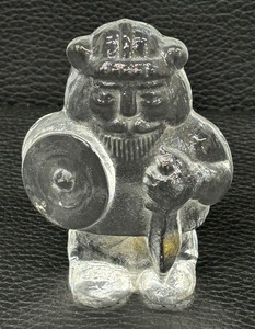 lot 127 image: Vintage Magnor Crystal Nordic Viking Paperweight
