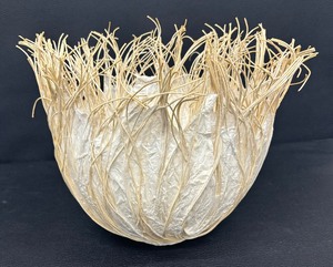 lot 6 image: Artisan Hand Crafted Basket by Mary Merkel-Hess