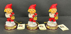 lot 60 image: Three Rolf Lidberg for Moose International Figurines