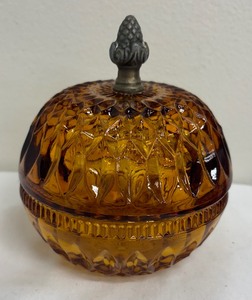 lot 115 image: Vintage Indian Glass Amber Glass Lidded Candy Dish