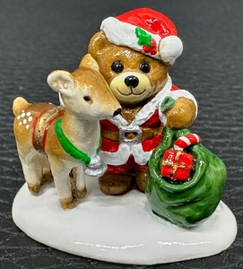 lot 62 image: Wee Forest Folk - Santa Bear and Deer  T-05 - 1984