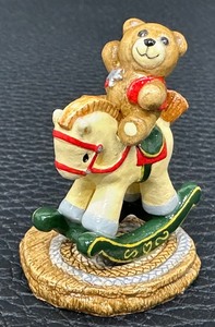 lot 105 image: Wee Forest Folk Bears - Ride em Teddy  T-06 - 1985