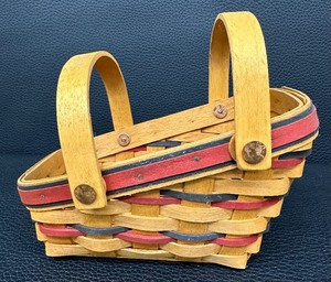 lot 99B image: Longaberger All American Mini Vegetable Summertime (Americana Patriotic) Basket