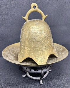 lot 41 image: Vintage Chinese Buddhism Brass Incense Bowl & Cover with Stand