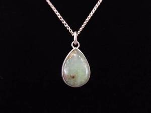 lot 10 image: .925 Sterling Silver Green Jade Cabochon Pendant Necklace