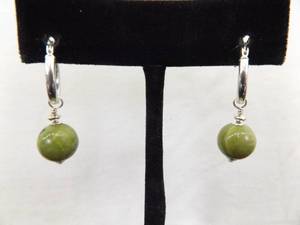 lot 86 image: .925 Sterling Silver Green Jasper Hook Hoop Dangle Earrings