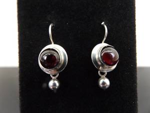 lot 91 image: .925 Sterling Silver Silpada Amethyst Cabochon Earrings