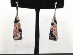 lot 97 image: .925 Sterling Silver Jasper Hinged Hook Latch Earrings