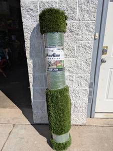 lot 13 image: PRE GRA PREMIUM MULTI-PURPOSE ARTIFICIAL TURF (FESCUE LIGHT)