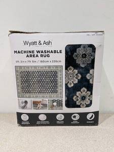lot 122 image: NEW WYATT & ASH BEATRICE MACHINE WASHABLE AREA RUG
