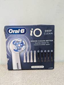 lot 106 image: ORAL-B IO DEEP CLEAN REPLACEMENT BRUSH HEADS (9PK.)