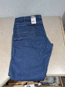 lot 73 image: BRAND NEW DICKIES 4430 WORK JEANS
