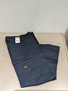 lot 61 image: BRAND NEW 3030 DICKIES KHAKI PANTS (NAVY)