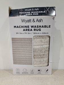 lot 125 image: NEW WYATT & ASH OAKLEY MACHINE WASHABLE AREA RUG