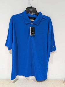 lot 46 image: NEW NIKE EXTRA LARGE GOLF POLO (BLUE)