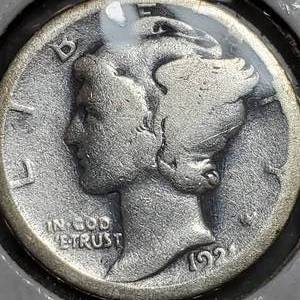 lot 119 image: 1921 Mercury Dime