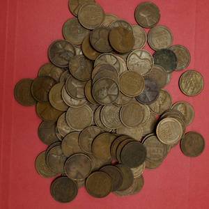 lot 324 image: 100 Wheat Cents 1909-1929