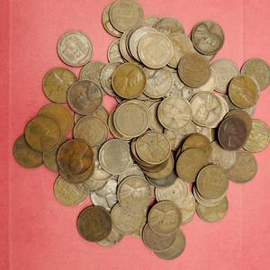 lot 325 image: 100 Wheat Cents 1909-1929
