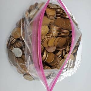 lot 368 image: 692 Wheat Cents from the 1940s--Plenty of S & D mints
