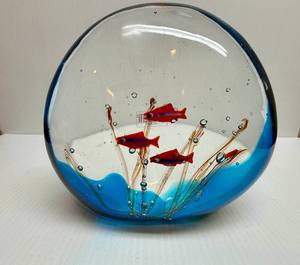 lot 3 image: Oggetti Murano Italy Colorful Glass Aquarium Glass Art