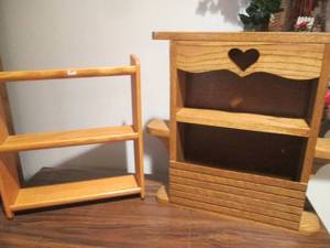 lot 5 image: 2 Wooden Display Shelves