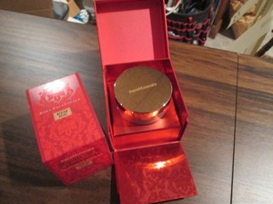 lot 140 image: NIB BARE MINERALS
