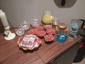 lot 168 image: Candle Lot