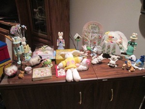 lot 169 image: Easter Lot with Lots of Rabbits