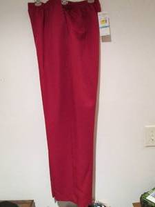 lot 232 image: WOMENS CLOTHING