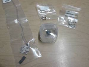 lot 64 image: JEWELRY MAKING ITEMS