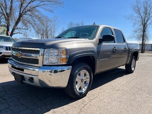 lot 12 image: 2013 CHEVROLET SILVERADO 1500 LT 4x4