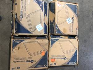 lot 8 image: Lot of Lithonia Lighting 2 X 2 in.  2 Lamp Lay-in Troffer Customer Returns See Pictures