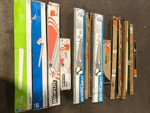 lot 9 image: Lot of Assorted Hardware Items Various Models and Conditions  Customer Returns See Pictures