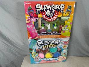 lot 185 image: New Large Slime Kit